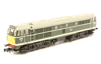 Graham Farish [N] 371-111ASF Class 31/1 Diesel D5616 - BR Green (Small Yellow Panels) (Sound Fitted)