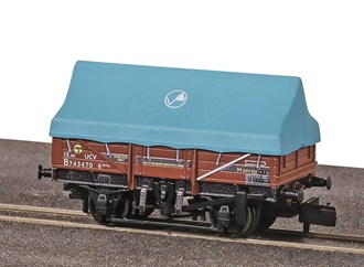 Peco NR-1201B N China Clay Hood Wagon 'UCV B743470' in Bauxite