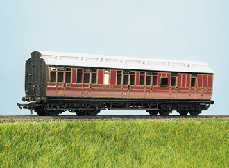 Parkside 723 OO LMS ex Midland Clerestory Brake 3rd Coach kit (previouisly Ratio 723)