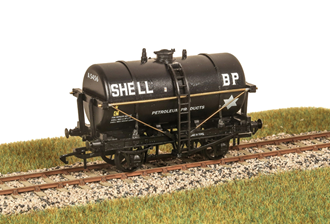 Parkside PC92 OO 10ft Tank Wagon Kit - Sheel BP (Oil)